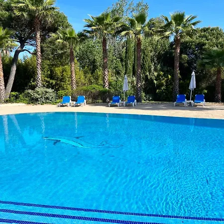 Otel La Romarine 3*
